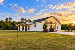 7068 Cameron Road photo 4
