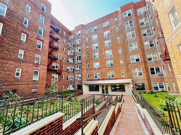 6360 102nd Street , Unit F20, Rego Park, NY 11374