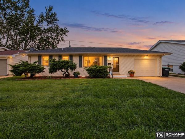 12305 Weir Street, Omaha, NE 68137