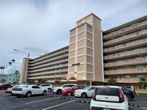 1847 SHORE DRIVE S, Unit 204, SOUTH PASADENA, FL 33707