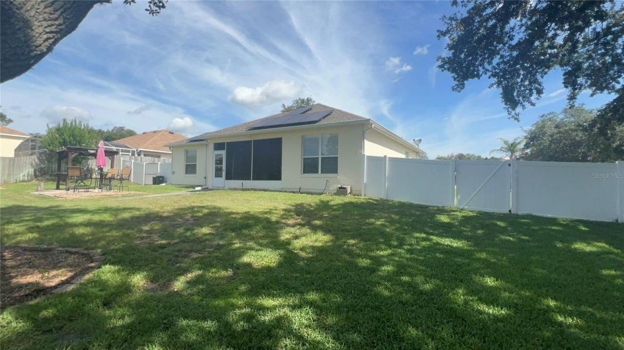 13500 Biscayne Drive , Grand Island, FL 32735 Photo