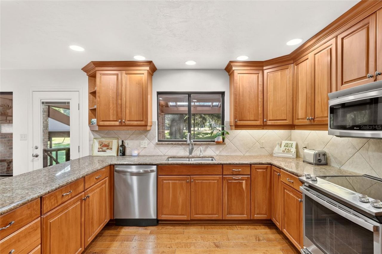 6015 SW 36th Way , Gainesville, FL 32608 Photo