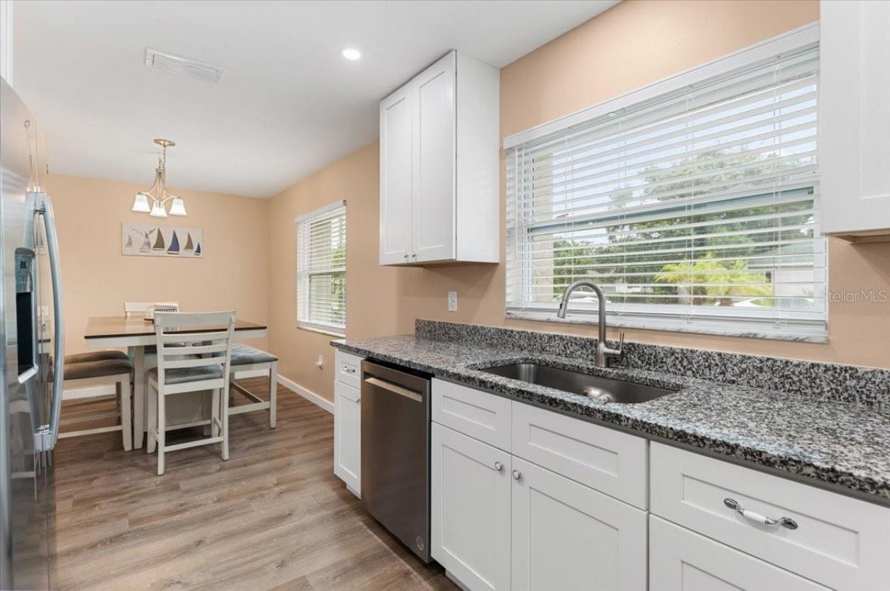 3452 Bay Street , Sarasota, FL 34237 Photo