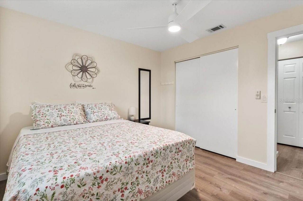 3452 Bay Street , Sarasota, FL 34237 Photo
