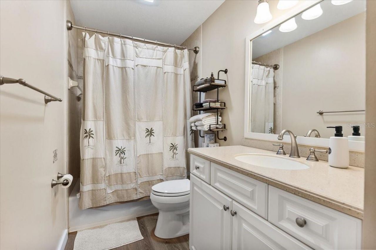 3452 Bay Street , Sarasota, FL 34237 Photo