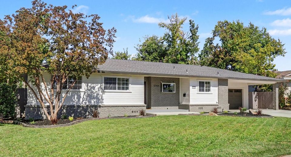 2740 Leoleta Way, Carmichael, CA 95608 Photo