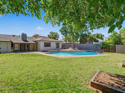 2740 Leoleta Way, Carmichael, CA 95608 Photo