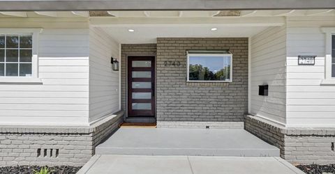 2740 Leoleta Way, Carmichael, CA 95608 Photo