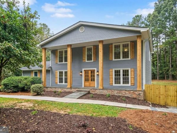 1498 Meadowcreek Court, Dunwoody, GA 30338