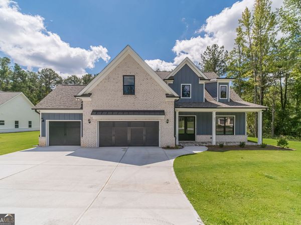 887 Bessie Court, Loganville, GA 30052