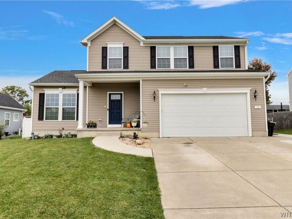 72 John Alex Drive , West Seneca, NY 14224