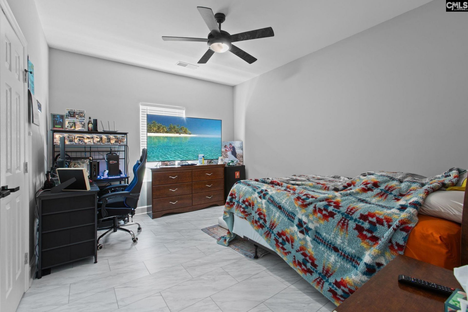 927 Rodney Road  Photo 16