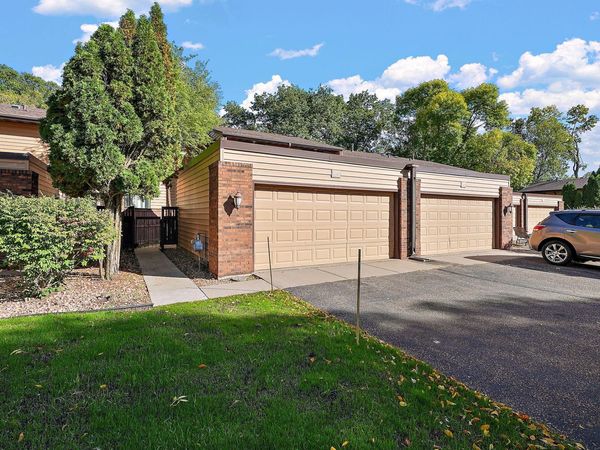 4731 Spring Circle , Minnetonka, MN 55345