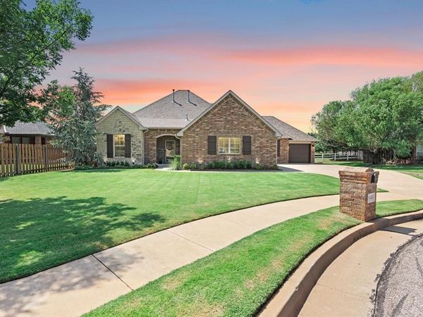 840 Sea Biscuit Drive, Edmond, OK 73025