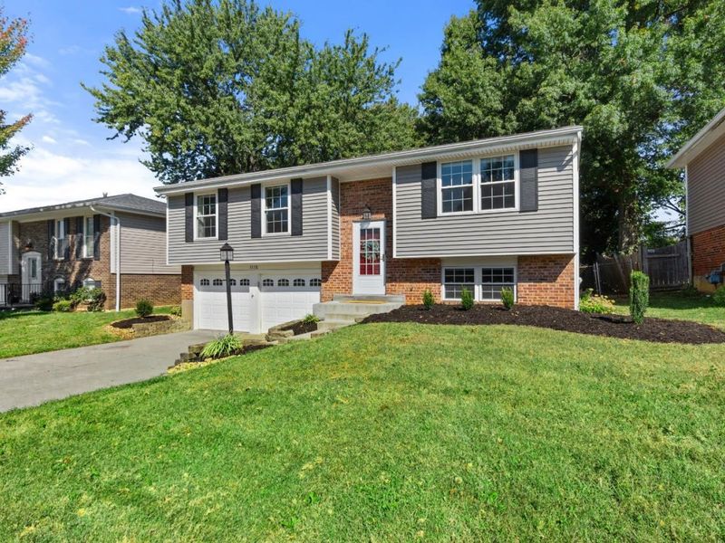 5158 Dundas Drive, Delhi Township, OH 45238 Photo 4