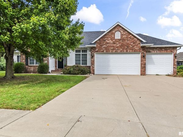6517 WINTERBERRY Lane, Springfield, IL 62712
