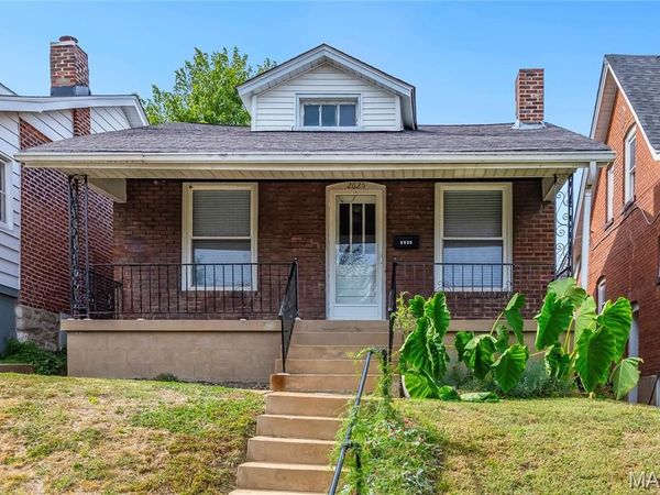 2625 January Avenue, St Louis, MO 63139