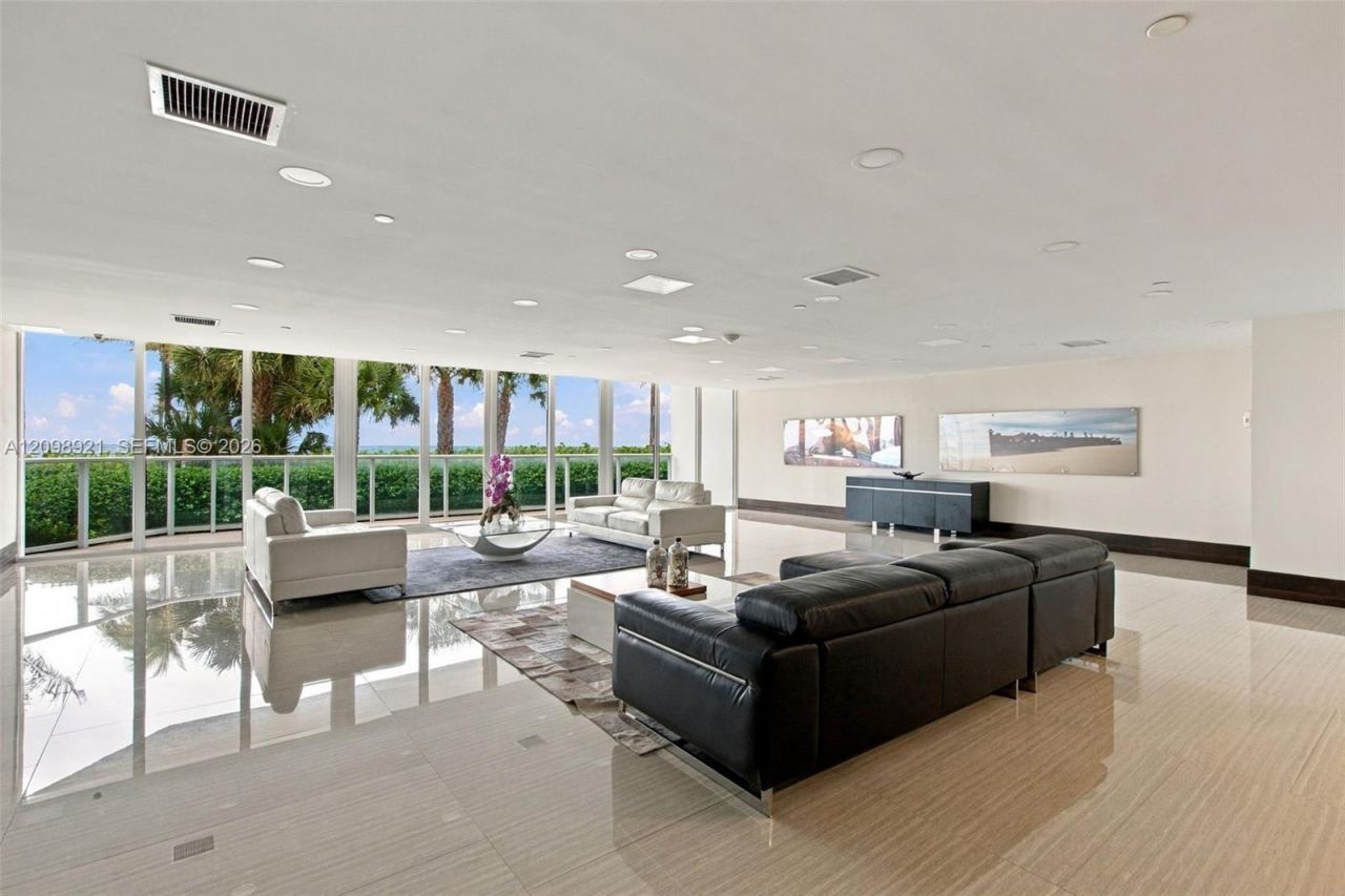 16485 Collins Ave, Unit 1832, Sunny Isles Beach, FL 33160 Photo