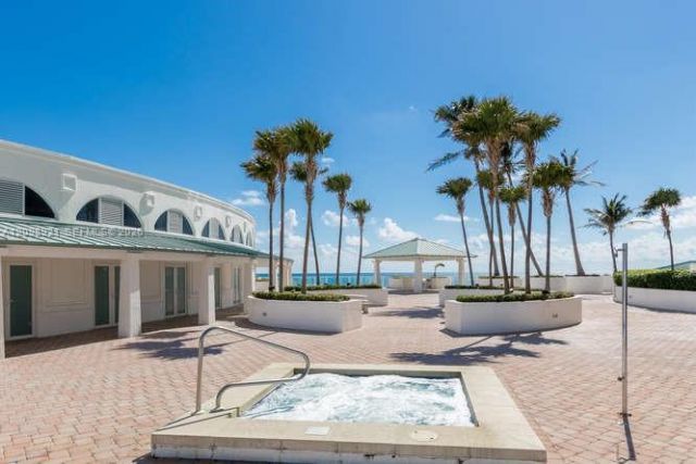 16485 Collins Ave, Unit 1832, Sunny Isles Beach, FL 33160 Photo