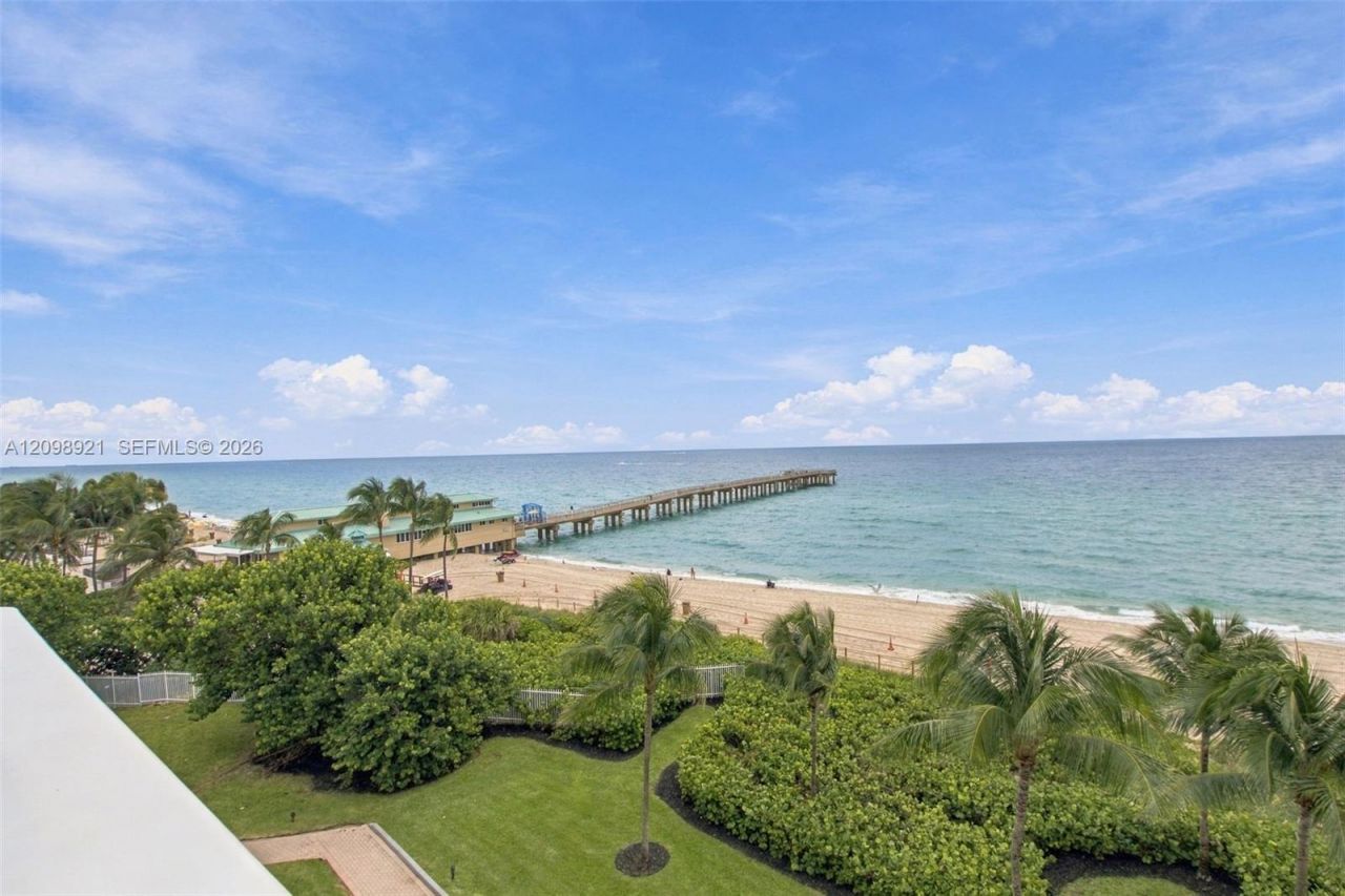 16485 Collins Ave, Unit 1832, Sunny Isles Beach, FL 33160 Photo