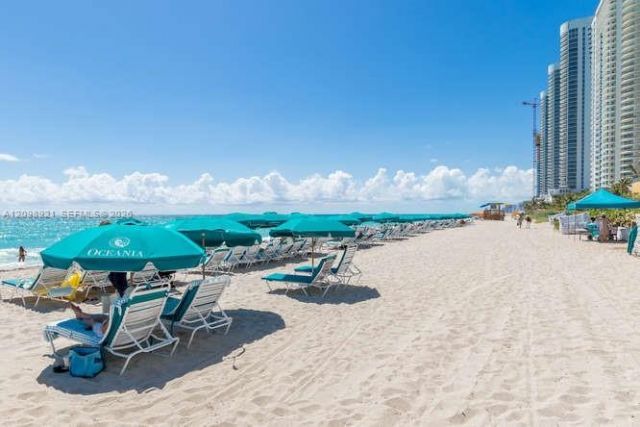 16485 Collins Ave, Unit 1832, Sunny Isles Beach, FL 33160 Photo