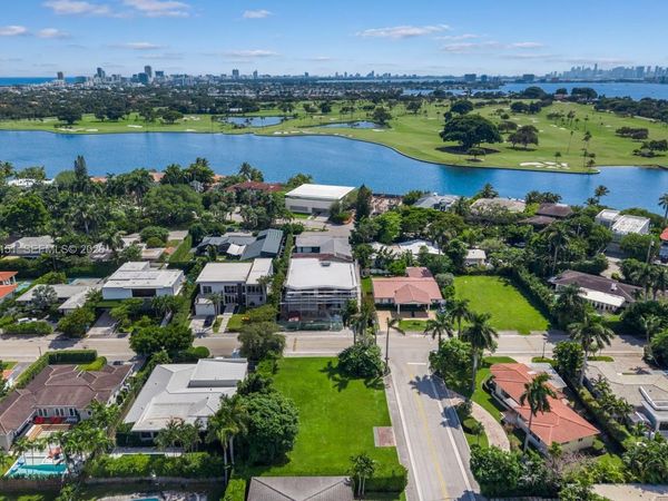 9525 Broadview Ter , Bay Harbor Islands, FL 33154