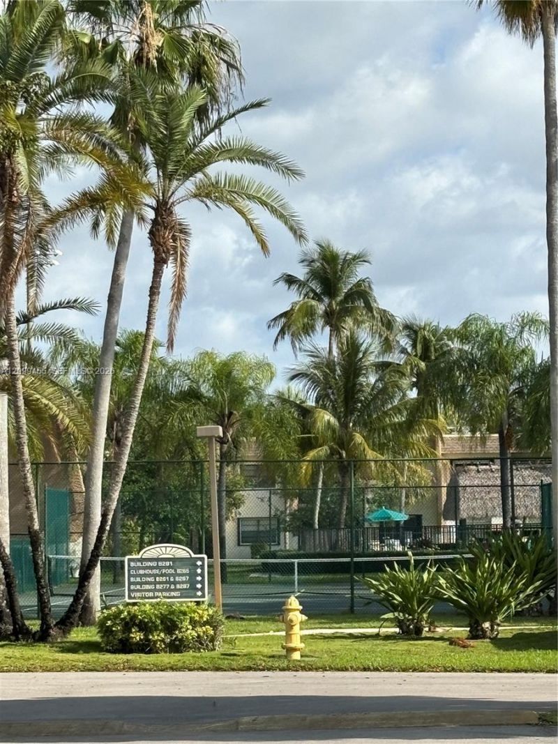 8277 SW 128th St , Unit 113, Pinecrest, FL 33156 Photo