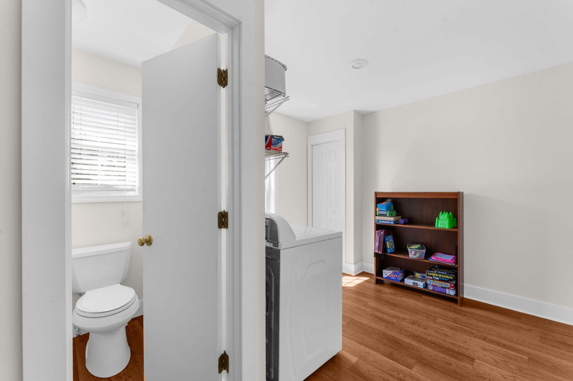1599 Waters Edge Drive Photo 26