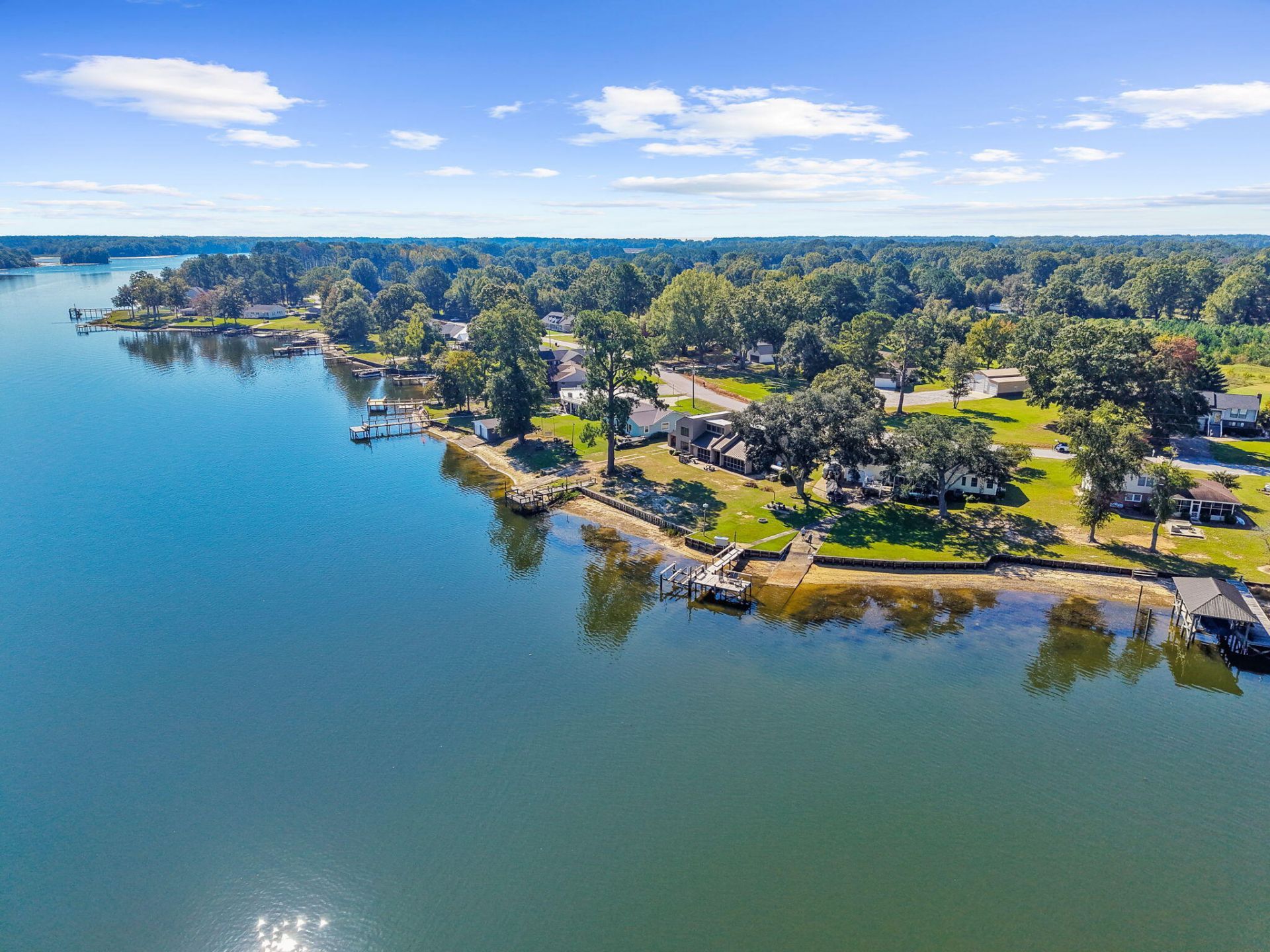 1599 Waters Edge Drive Photo 29