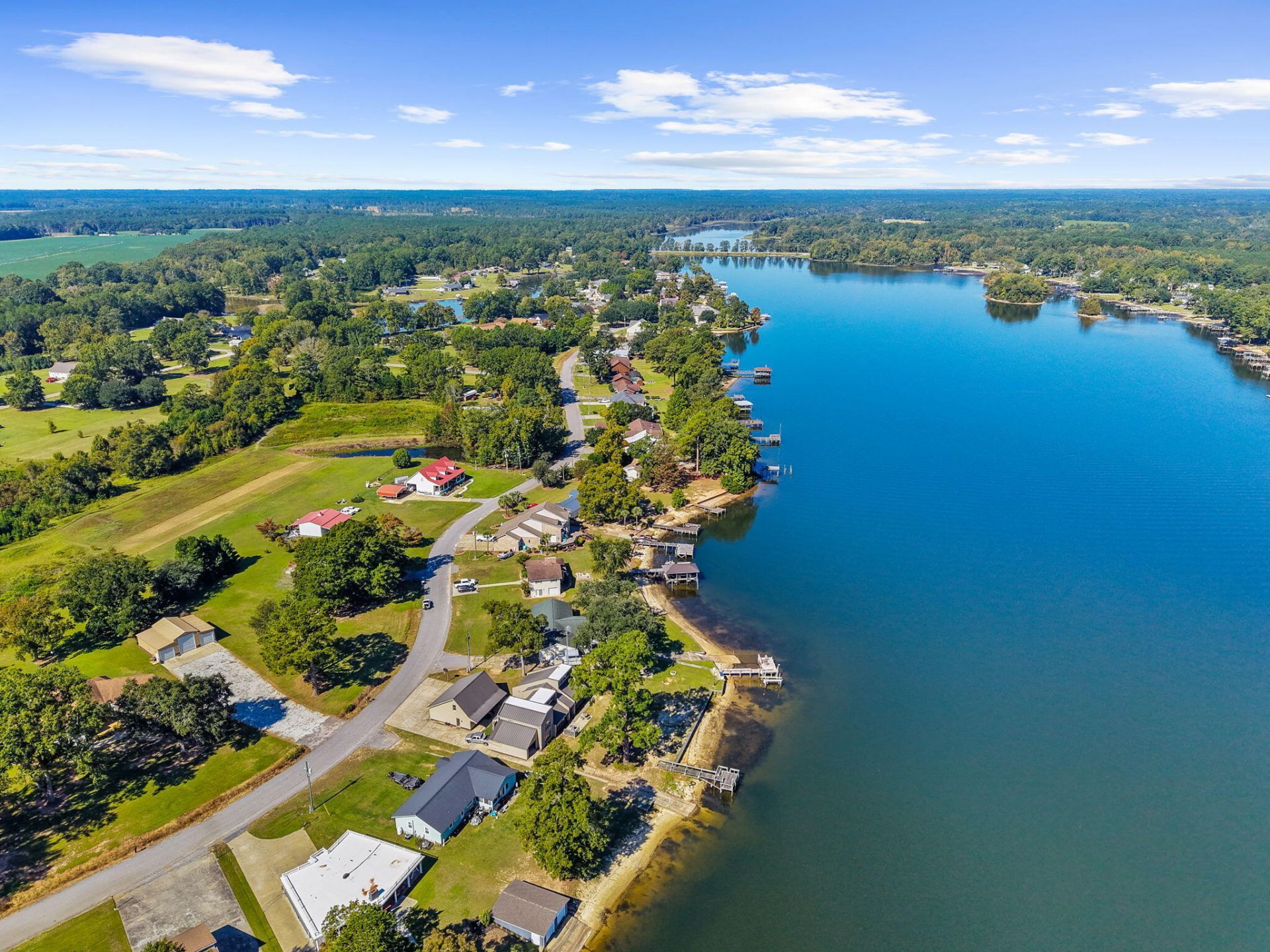 1599 Waters Edge Drive Photo 35