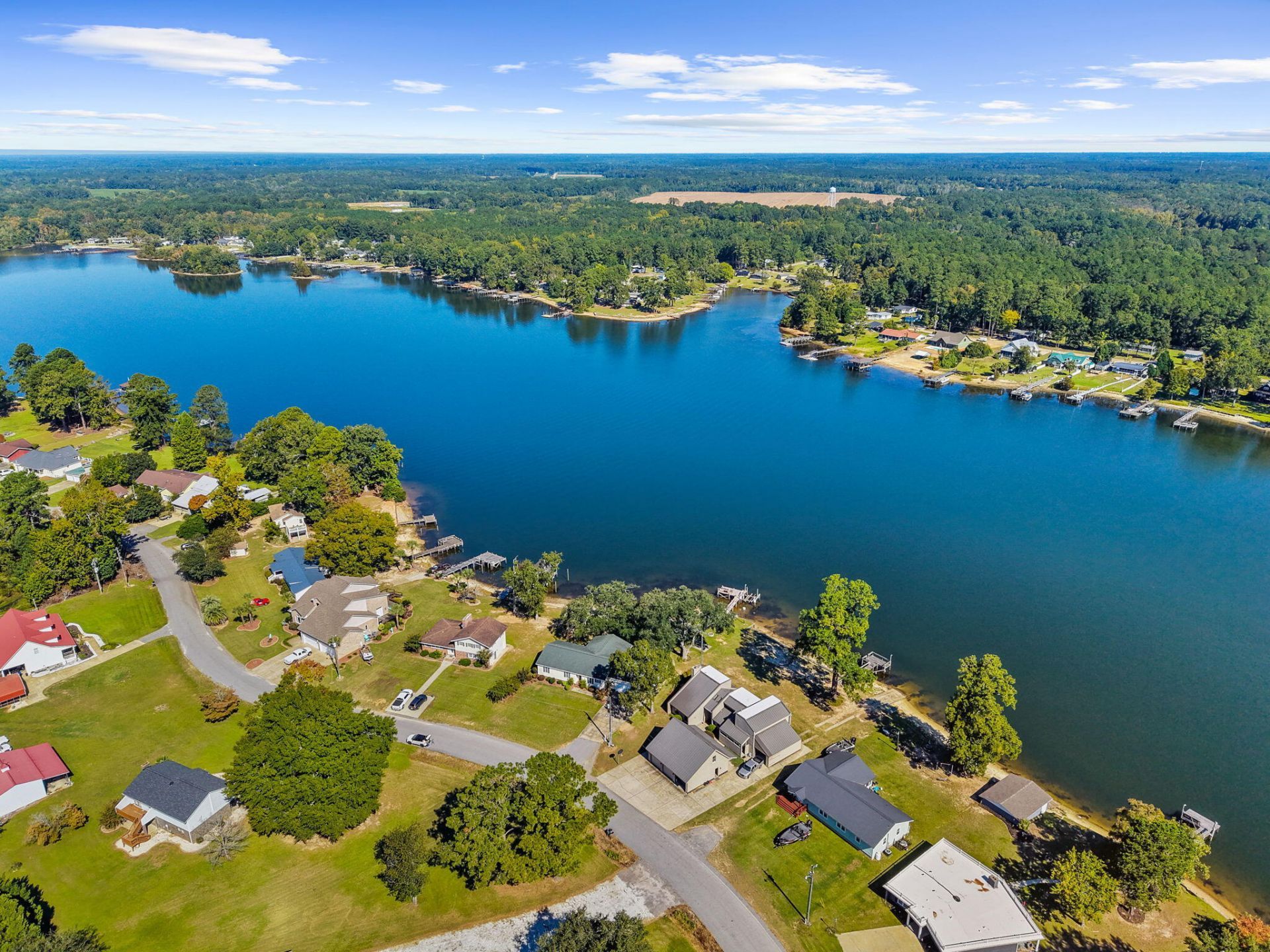 1599 Waters Edge Drive Photo 36