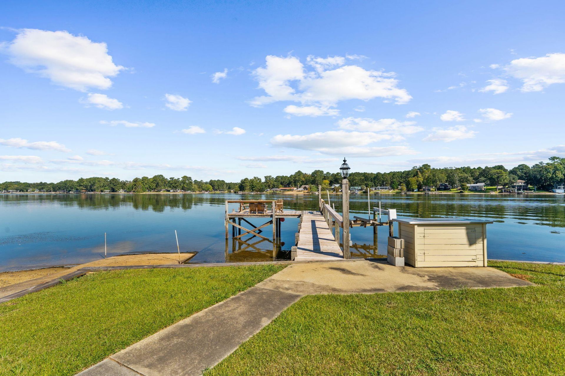 1599 Waters Edge Drive Photo 42