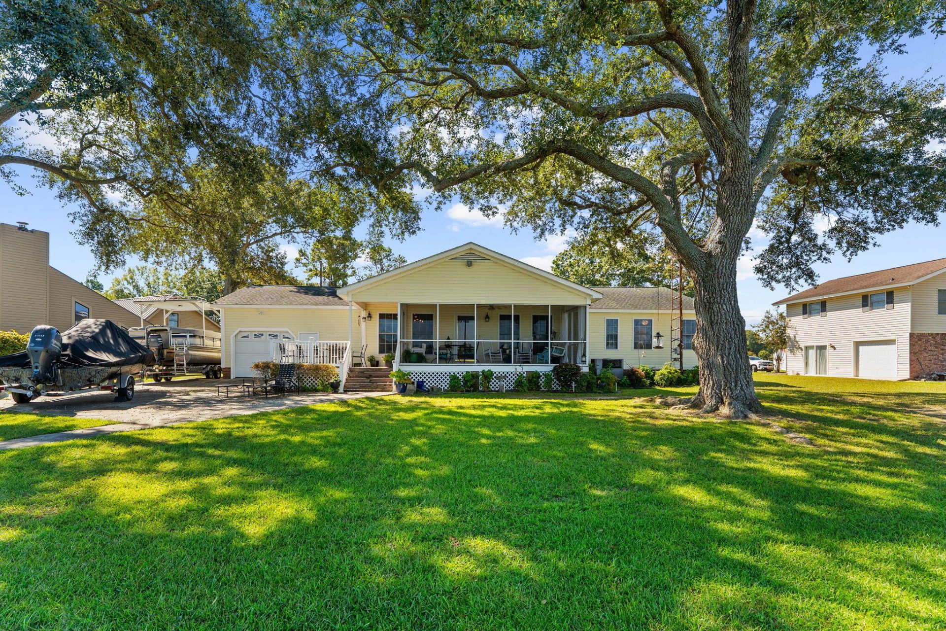 1599 Waters Edge Drive Photo 47