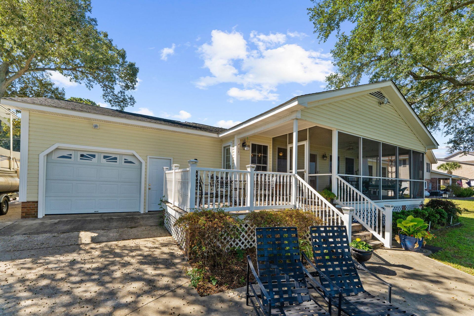 1599 Waters Edge Drive Photo 49