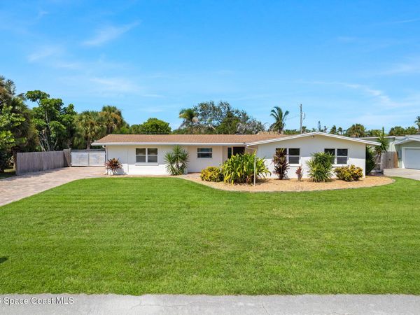 216 Deland Avenue , Indialantic, FL 32903