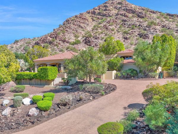 8129 N 54TH Street N, Paradise Valley, AZ 85253