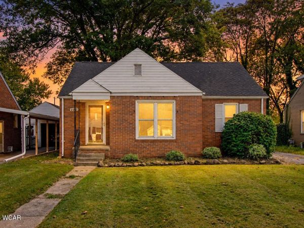 2241 Lakewood Avenue, Lima, OH 45805