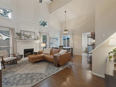 2715 Harbinger Lane, Dallas, TX 75287