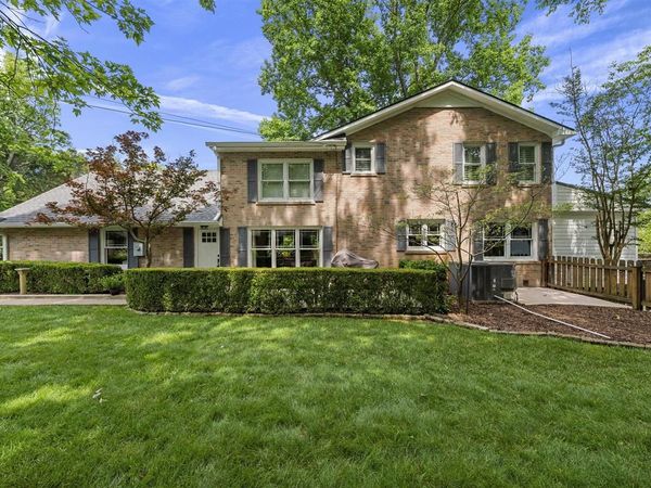 2040 Barberry Court, Bowling Green, KY 42104