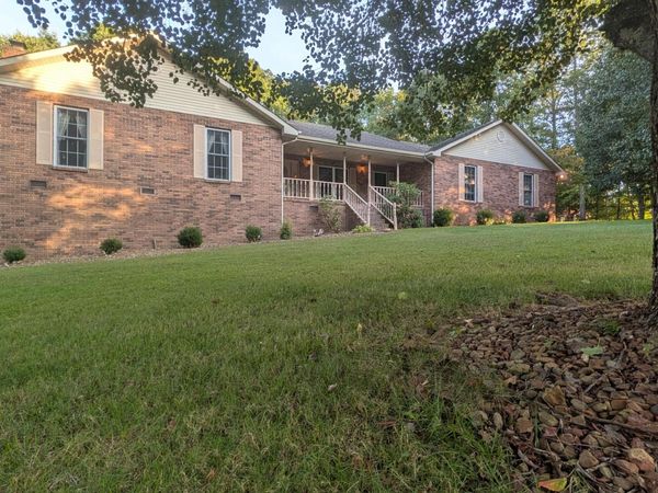 520 Creekway Drive, Crossville, TN 38555