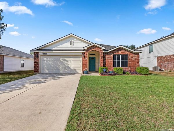 15835 BORWICK LN, Selma, TX 78154