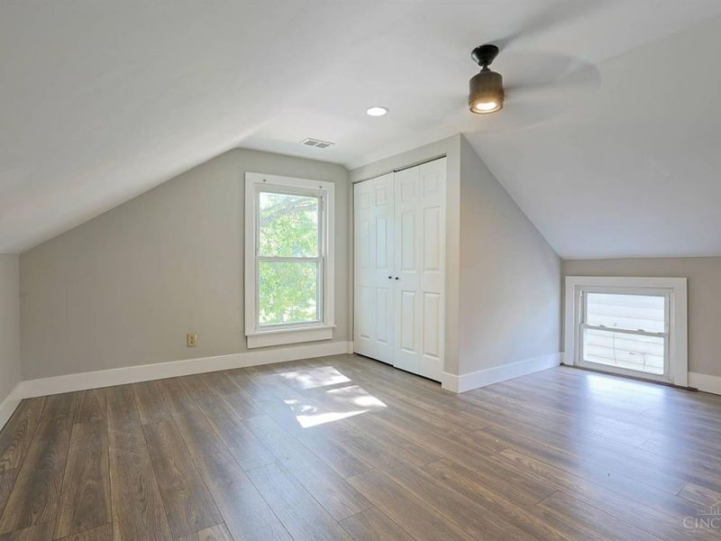 626 E Ross Avenue, Saint Bernard, OH 45217 Photo 11