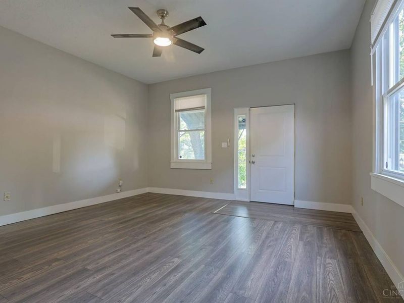 626 E Ross Avenue, Saint Bernard, OH 45217 Photo 4
