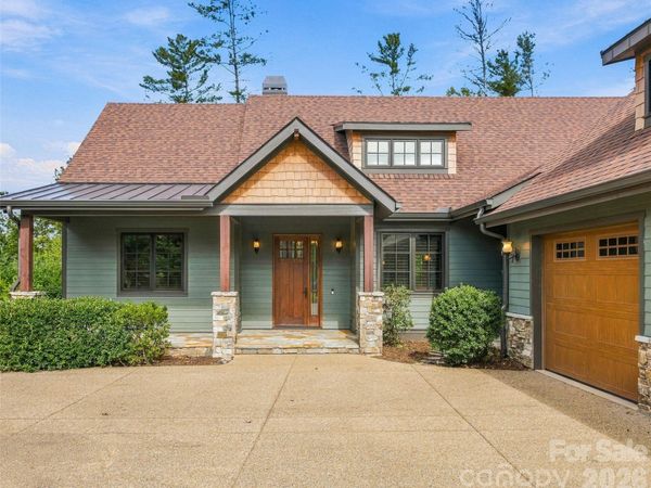 50 Hallett Court, Asheville, NC 28803