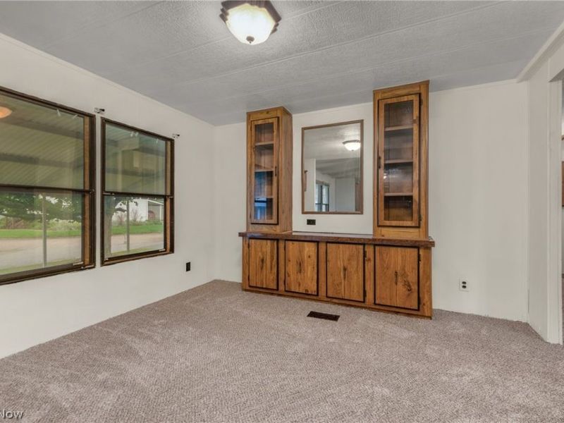12 Overland Drive, Olmsted Township, OH 44138 Photo 18