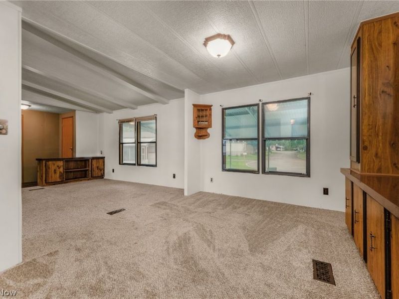 12 Overland Drive, Olmsted Township, OH 44138 Photo 20