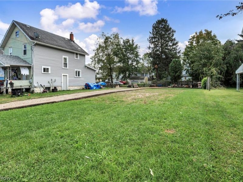 52 Norwood Street, Barberton, OH 44203 Photo 2