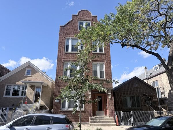 3038 S Emerald Street, Unit 2, Chicago, IL 60608
