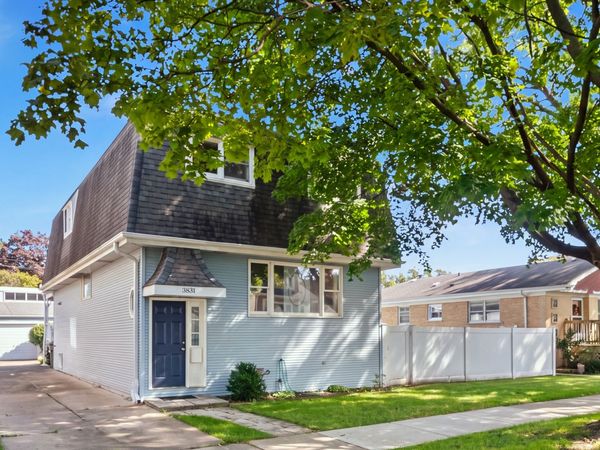 3831 N Octavia Avenue , Chicago, IL 60634