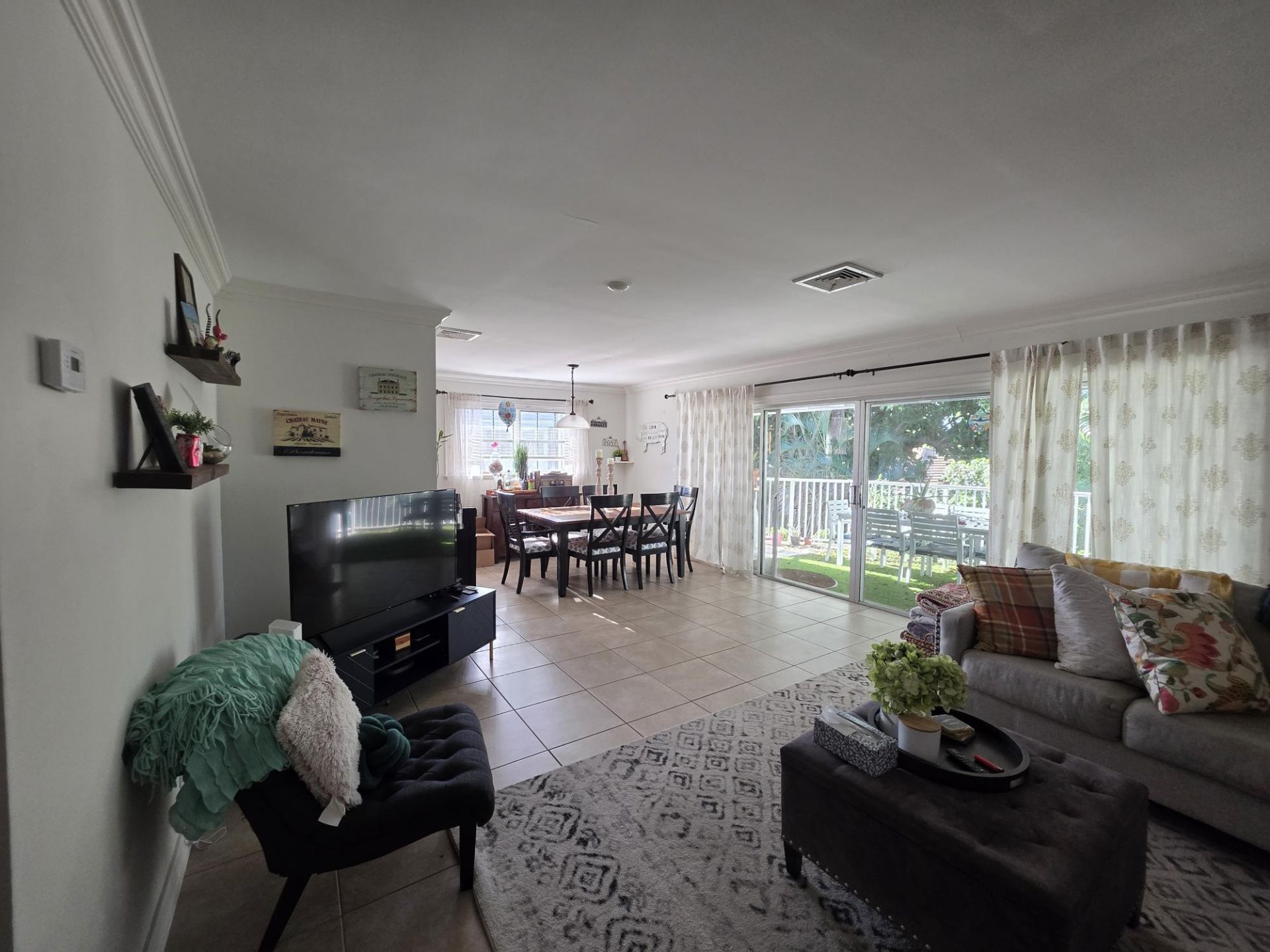 415 Pine Tree Court, Unit 17, Atlantis, FL 33462 Photo